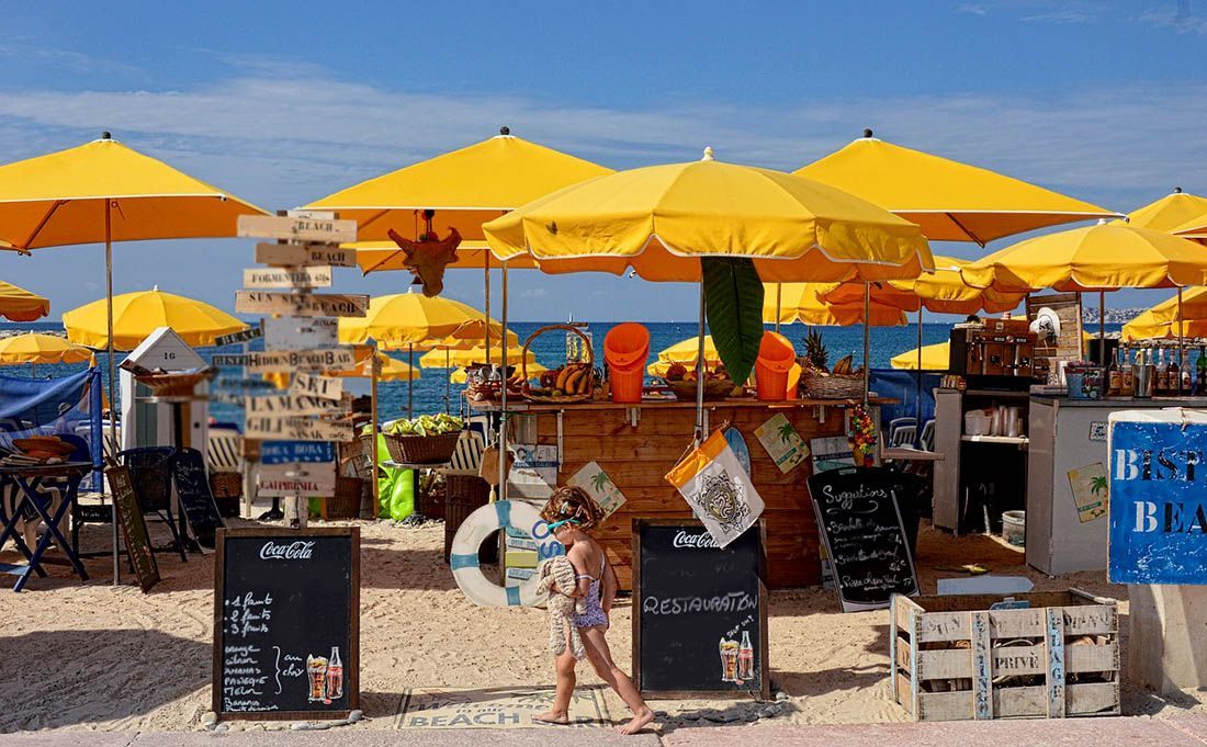 POJAŠNJENJE MINISTARSTVA Pod kojim uvjetima montažni ugostiteljski objekti smiju biti na plaži?