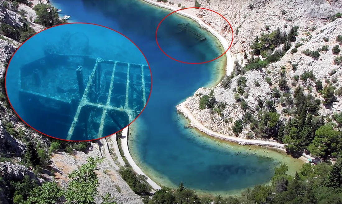 UVALA ZAVRATNICA Kakva je to silueta pod morem?