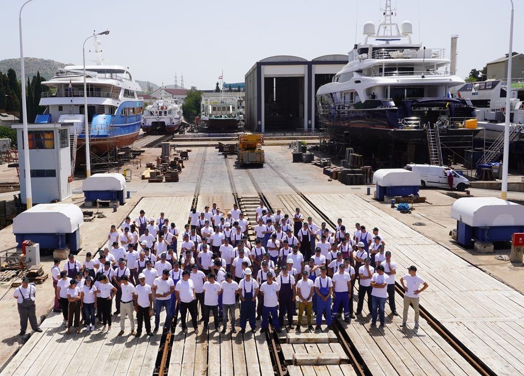 ODLIČNA VIJEST Šibensko brodogradilište Iskra bilježi pozitivne poslovne rezultate, zaposlili 15 novih radnika