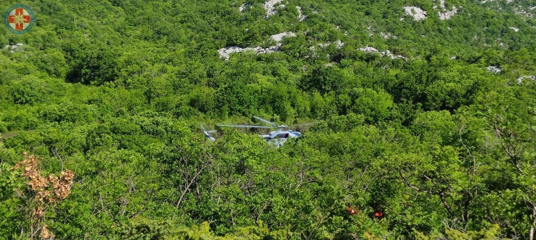BURAN PETAK ZA SPLITSKI HGSS Podigli čak i helikopter