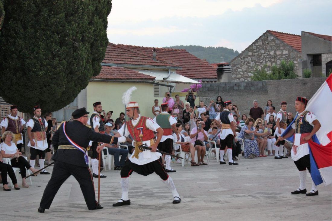 VELA LUKA Obilježeno 20 godina od obnove kumpanije