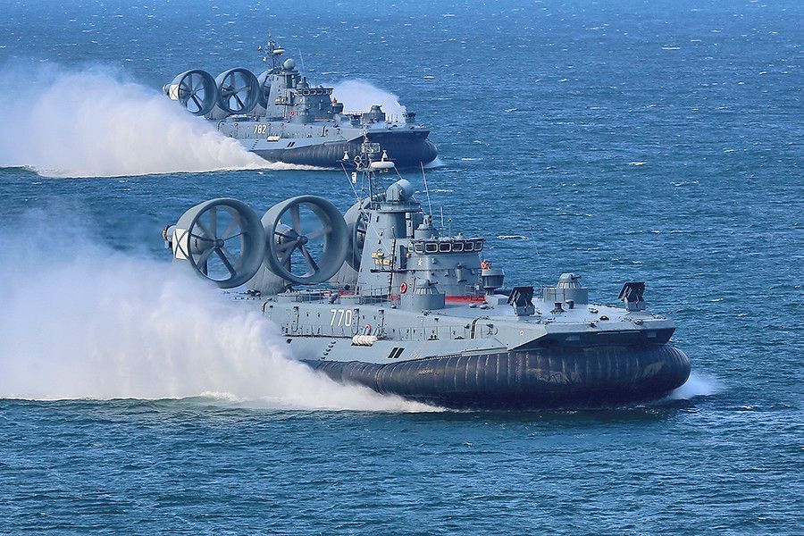 VIDEO Iako članica NATO-a, Grčka posjeduje flotu golemih ruskih lebdjelica