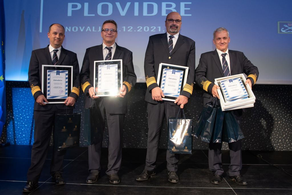 DANI HRVATSKOG POMORSTVA Dodijeljene nagrade i priznanja zaslužnim pojedincima i tvrtkama u pomorstvu