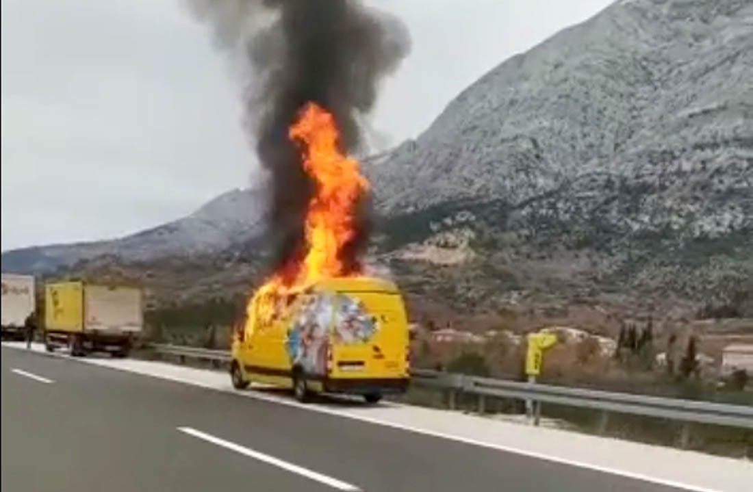 Šteta zbog izgorjelog poštanskog kombija oko sto tisuća kuna