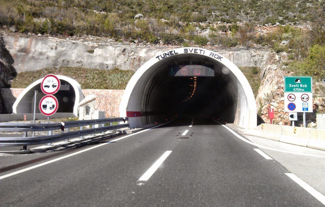 U tunelu Sveti Rok se aktivirao alarm, promet bio zatvoren šest minuta