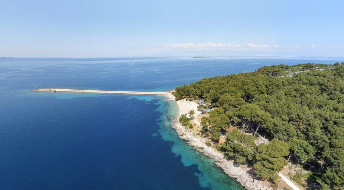 Plaža Rovenska ide u uređenje – Planiraju nasuti 200 kubika oblutaka