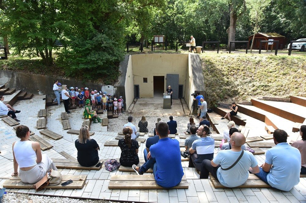 Otvoren stari bunker u Šijanskoj šumi