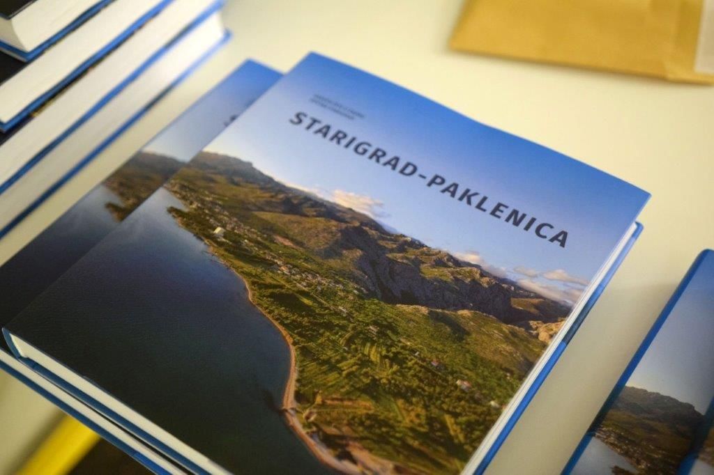 Predstavljena monografija “Starigrad – Paklenica”