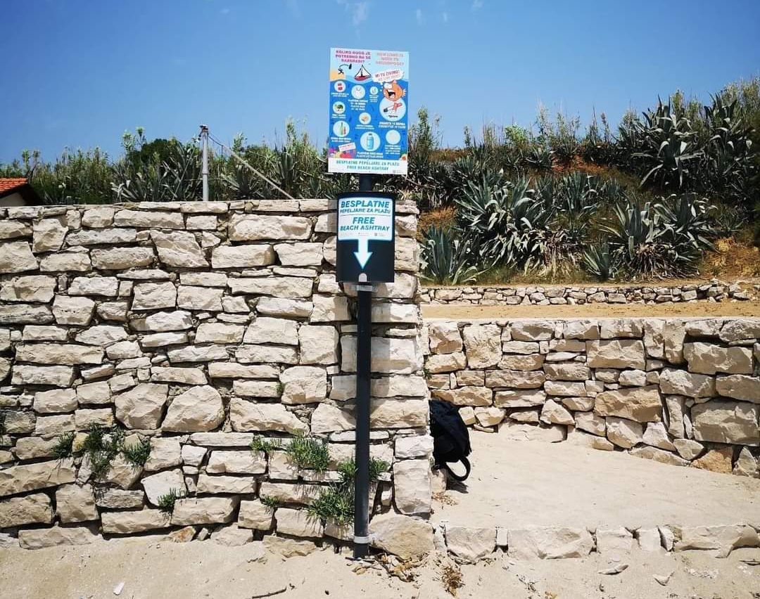 Plaže u Lumbardi od ove sezone imaju tzv. ekološke pepeljare