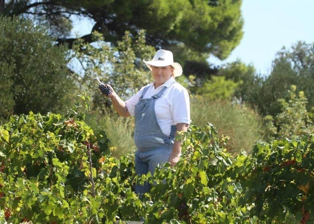 OTOČANKE: MARIJA, MARE MRGUDIĆ Iza svake bobe dingača i postupa stoji obitelj, a iza nje naraštaji žena