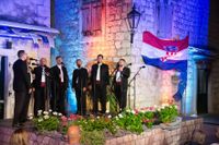 Veliki koncert Omišu za rođendan: FDK daruje pravu klapsku feštu ispod legendarne žižule