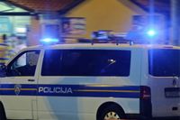 KAOS U SPLITSKOJ BIRTIJI Sam sebi razbio čašu o glavu pred gostima, policija ga jedva obuzdala - Dobio 12 dana zatvora