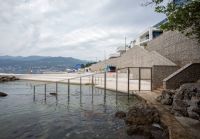 Profesor Igor Legaz prijavio inspekciji resort Hilton Costabella iz Rijeke i sve detaljno obrazložio: "Ograda od 7 metara u moru i zavarena vrata"