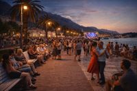 Kolovoz u Srednjoj Dalmaciji: Vrhunac ljeta uz najveće festivale, koncerte i tradicionalne manifestacije