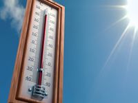 TOPLINSKI VAL NE POPUŠTA: Stižu ekstremne temperature do 40 °C, ali i lokalni pljuskovi – evo detaljne prognoze po regijama