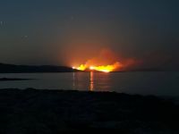 BORBA KROZ NOĆ Sve kuće na Dugom Otoku obranjene, a požar je lokaliziran!