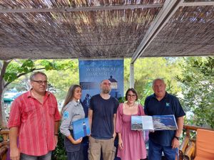 Predstavljanje monografije „Svjetionički libar mali“ na Lastovu