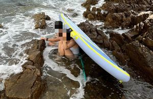 Nevera iznenadila još jedne SUP avanturiste: Dva maloljetnika na dasci krenuli iz Postira i nikoga nisu obavijestili!