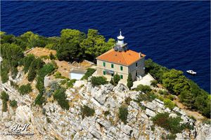 Povratak svjetioničara na svjetionik Sveti Andrija kod Dubrovnika