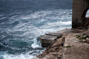 U prekidu linije prema Kvarneru, narančasto upozorenje na vjetar i količinu kiše