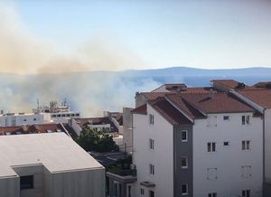 VIDEO Veliki dim se nadvio nad Splitom