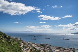 Gibraltar ponovno otvara Luku Rock, nakon izlijevanja goriva s broda