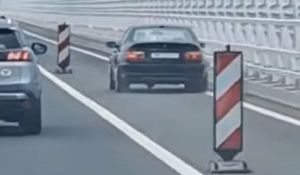 Policija pronašla i novčano kaznila vozača BMW-a koji je krajem kolovoza divljao po Pelješkom mostu