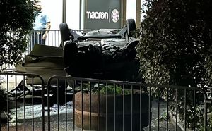 Automobil probio zaštitnu ogradu i upao u službene prostorije stadiona Poljud!