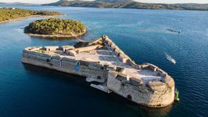 UNESCO-ov BISER Otkrijte Tvrđavu sv. Nikole u Šibeniku!