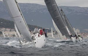 NAJPRESTIŽNIJA REGATA Na Vis stiže više od dvije tisuće jedriličara!