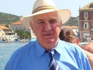 Preminuo istaknuti Starigrađanin i utemeljitelj poznatog plivačkog maratona
