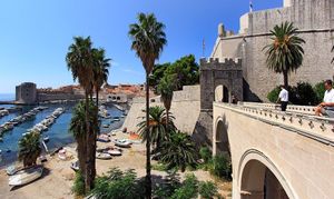 Dubrovnik domaćin najbrojnijeg 
stručnog Kongresa ugostitelja i turističkih djelatnika - okupio oko 450 sudionika iz cijele Hrvatske