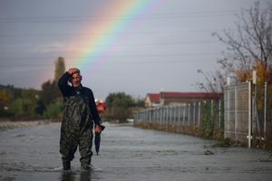 The Guardian: Obilne kiše i velike poplave pogodile Balkan