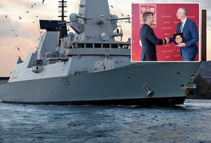 Splitski gradonačelnik ugostio kapetana britanskog razarača HMS Defender