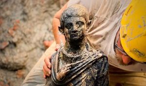 FOTO/VIDEO Antički rimski kipovi pronađeni u ruševinama u Toskani - Ovo bi moglo biti najznačajnije otkriće u povijesti Sredozemlja