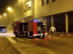 Opet gorjela zapuštena zgrada u Marini Zadar