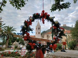 Advent na Lastovu, na mjestu gdje je utemeljena otočka povijest