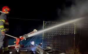 VIDEO Hvarski vatrogasci nisu uspjeli spasiti kuću koja je izgorjela u Dolu