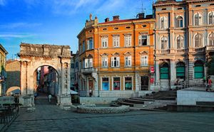 Pula u 2022. godini ostvarila 40 posto više dolazaka i 30 posto više noćenja nego u 2021.