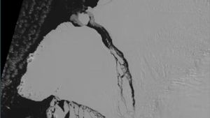FOTO Satelit snimio odlomljeni ledenjak s Antarktike, površine 4 najveća hrvatska otoka zajedno