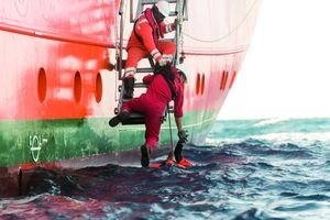 U brodolomu kod Italije poginulo 59 migranata, među njima 12 djece