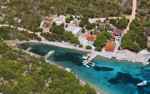 Najudaljeniji otok šibenskog arhipelaga napokon dobio trgovinu koja radi cijelu godinu
