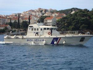 NITKO NEĆE SVETOG MIHOVILA Objavljena treća licitacija za prodaju policijskog plovila