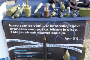 Na zadarskom području pronađena protupješačka mina, eksploziv, puške i razna streljiva
