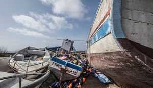 Talijani helikopterom spasili 32 migranta nasukana na otoku u Sredozemnom moru