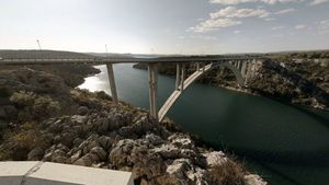TEŠKA PROMETNA NA A1 Kod Skradina nastradali motociklisti