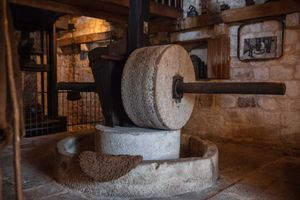 Povijesni i kulturni spomenik povijesti izrade maslinovog ulja na Braču