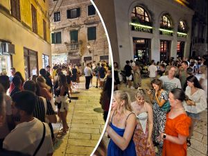 FOTO Pogledajte koliki red se u Splitu čeka za sladoled: "Jedini veći red je za kartu od Hajduka"