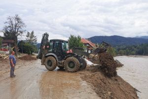 HV pomaže Sloveniji - Hrvatskim vojnikinjama i vojnicima povećane naknade na 80 eura