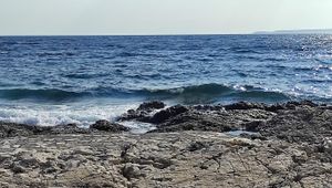 MAESTRAL Za lijepog vremena ovaj vjetar na Jadranu ide za suncem: Cum sole, kažu "priko škoja"